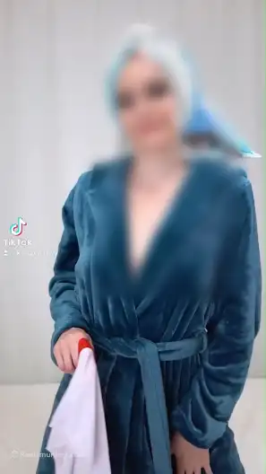 Sexy Ginger Nurse With Blue Eyes Dancing Naked On Nsfw Tiktok
