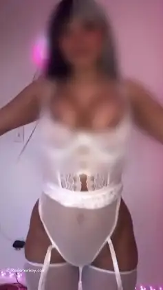 Cute Tities Girl Bouncing Hard Her Oily Tiktok Boobs