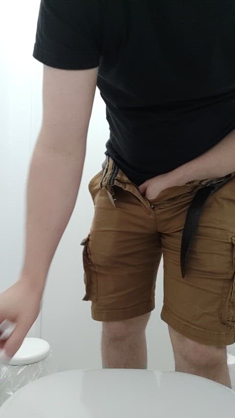 Gay Masturbating NSFW