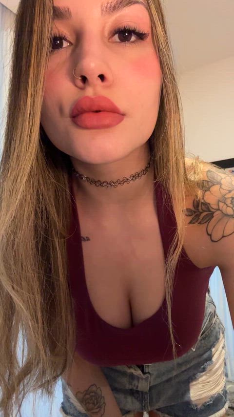 Eye Contact Lips Lipstick