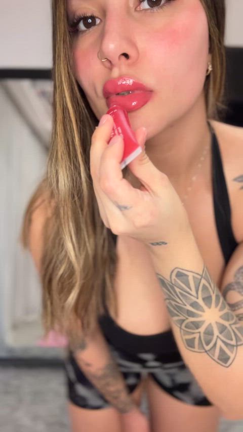 Fake Lips Lips Lipstick