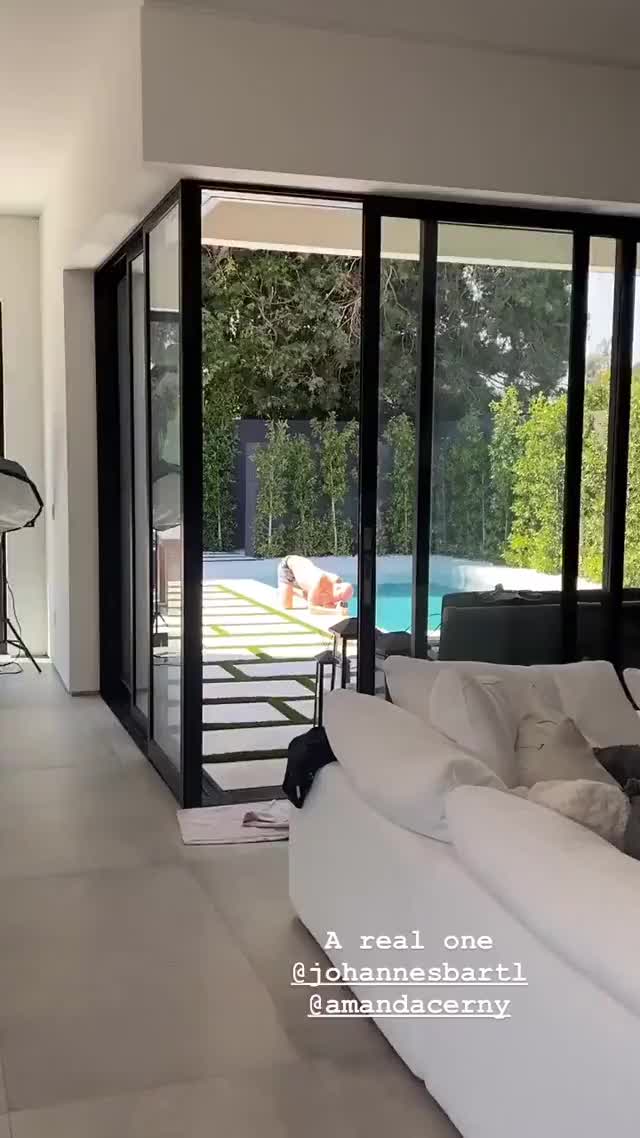 Amanda Cerny