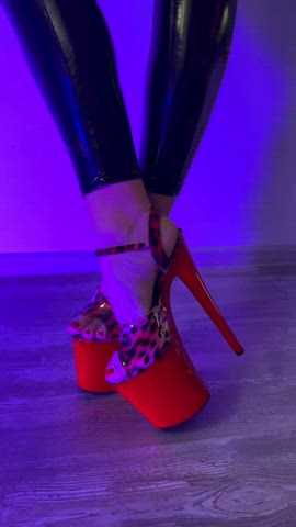 Bimbo Bimbofication High Heels