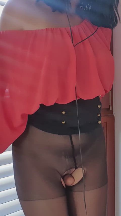 Thighjob Amateur — Wild Portrait Clip