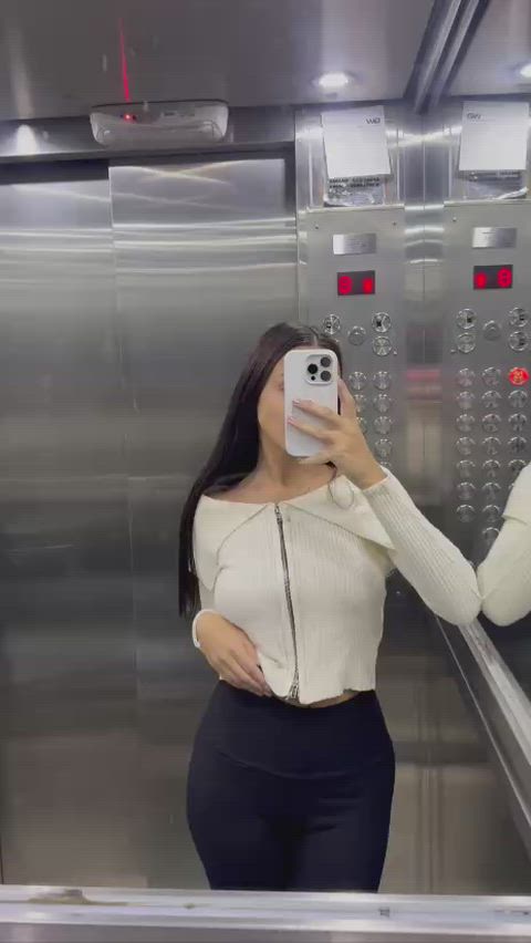 Boobs Brunette Elevator