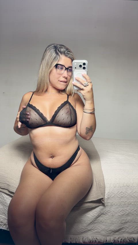 MILF Natural Tits Tease