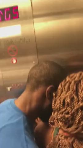 Caught Elevator r/CaughtPublic