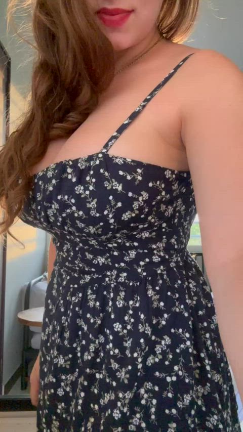 Amateur Babe Big Tits