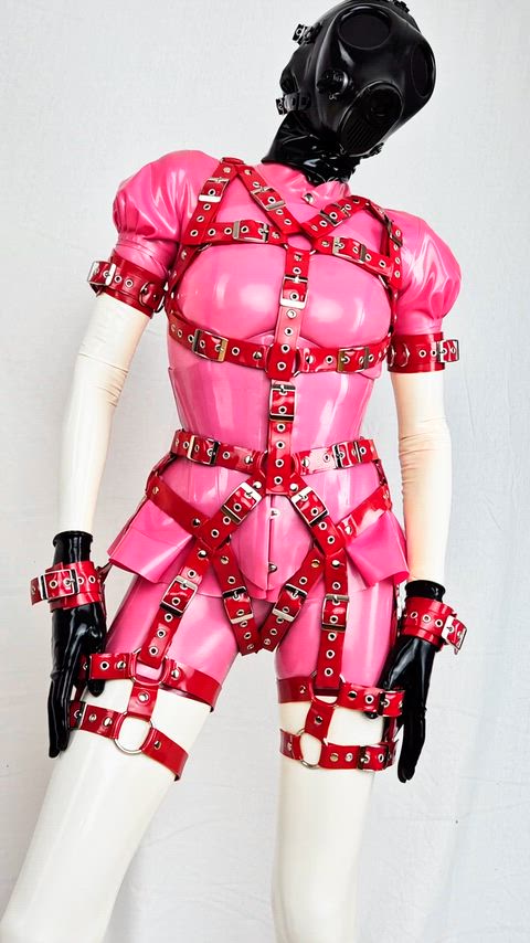 Sultry Fetish Latex Vertical Clip