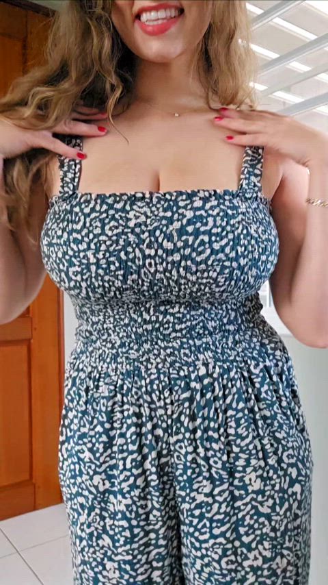 Big Tits Boobs Bouncing