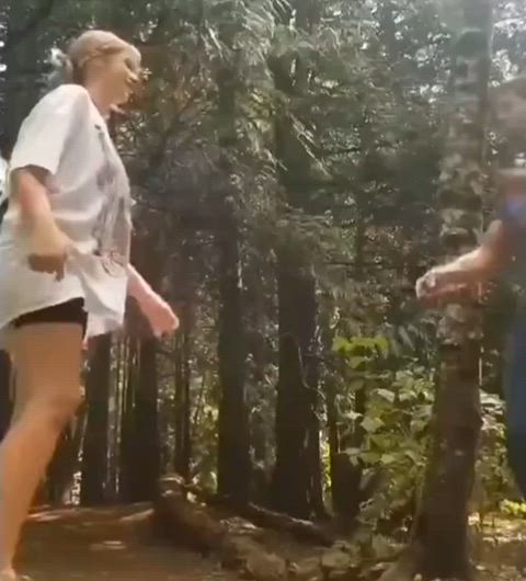 Amateur Ballbusting CBT