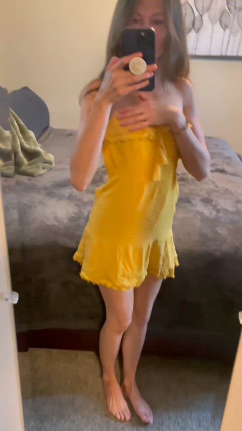 Amateur Brunette Cute