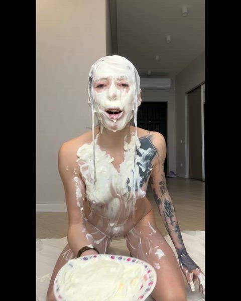 Food Fetish Messy Wet and Messy