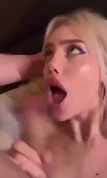 Massive tits slim chick MacromastiaIRL