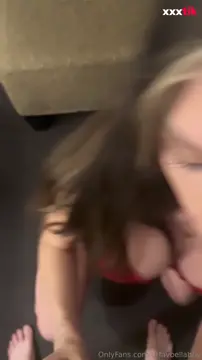 Seductive Escorts Ride in Tinder Date Bj