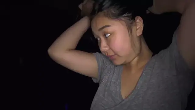 Gorgeous Facialexpression MILF Short Clip