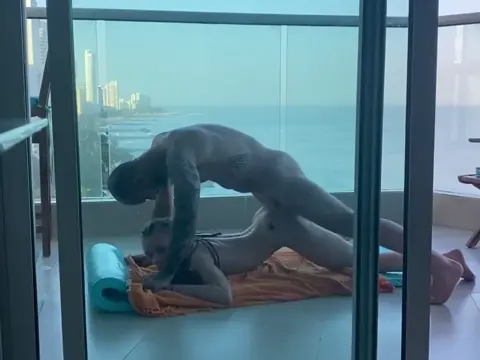 Yeshoney Anal — Naughty Portrait Clip
