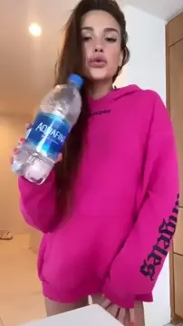 Uskikkelig Babes Tik Tok Blotting