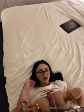 Deku Flaunt: Dreamy 9:16 Video