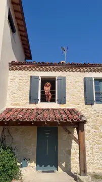 Cosvickye Close-Up: Dreamy 9:16 Video