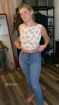 Nsfwcaption Session: Cheeky Vertical Video