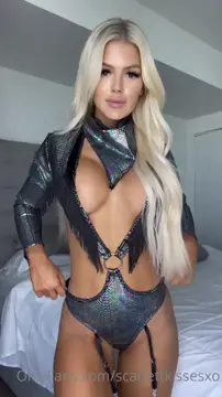 $C@R13TT K1$$3S Masturbate Collection