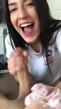 Gorgeous Camempiree Blowjob Portrait Clip