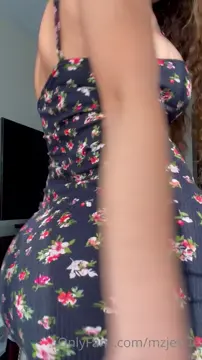 Delicious big ass masturbating