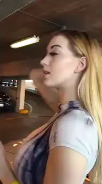 jolie masseuse