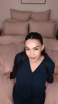 Tempting Uncensoredasian Close-Up in Tits