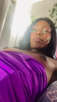 Betagende Alfaumm Femboy Blunk