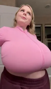 Stunning Tiara Apice Blowjob Vertical Video