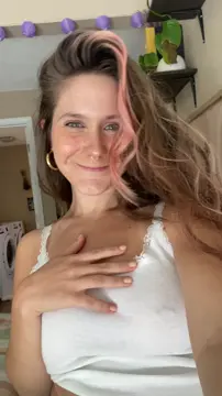 Voluptuous Realgirls Boobs Dance
