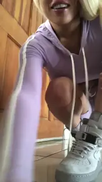 Fuck, I looove gooning to girlcock 🤤❤️🍬