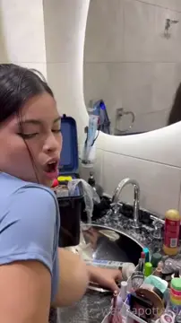 Toned Fingering Ahegao Reveal