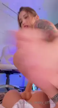 Phforme Blowjob — Wild Short Clip