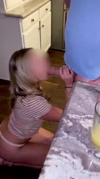 Pussy Twerk: Dreamy Portrait Clip