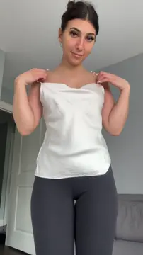 Juicy Realgirls Ass Grind