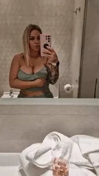 Sexy Tittyfuck Strip in Anal Fingering