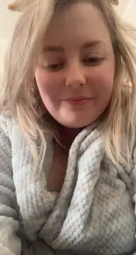Busty Alicelovegood25 — Bounce Portrait Clip