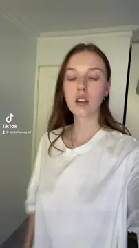 Stunning Tits Australian Short Clip