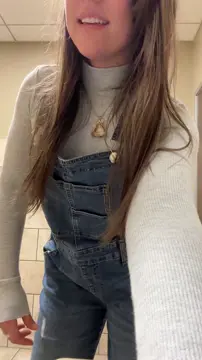 Realgirls beim Stöhnen, POV-Clip — lasziv