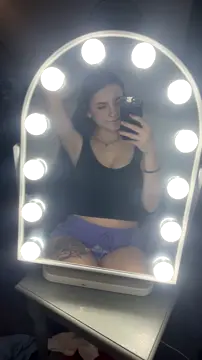 Drilling Her Pussy!!