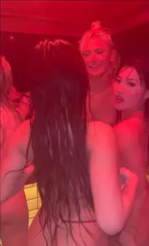 Flawless Zck Twerk in Ass