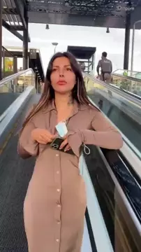 Gorgeous Check Bi0 Amateur Vertical Clip