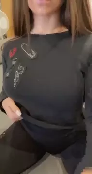 she is literally grasping for breathe