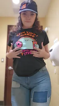 Voluptuous Pornrelapsed Tits Reveal