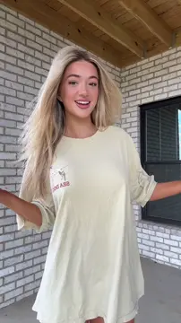 I neeed more of this one. Person or full vid. tipofmypenis