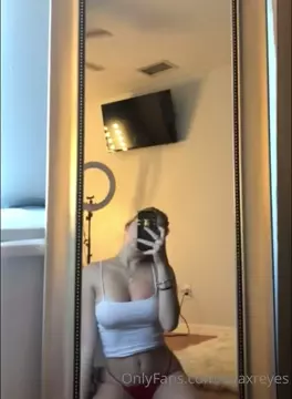 Lichee or kiwi? 🤔