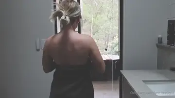 Toned Boobs Sextape Strip
